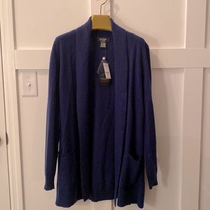 Lord and Taylor, cashmere navy cardigan sweater • M